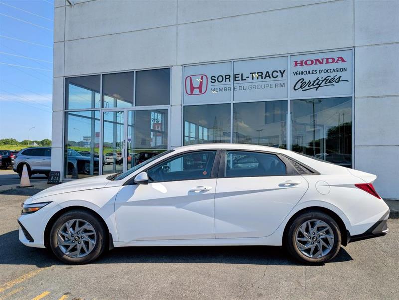 hyundai Elantra 2025 - 2