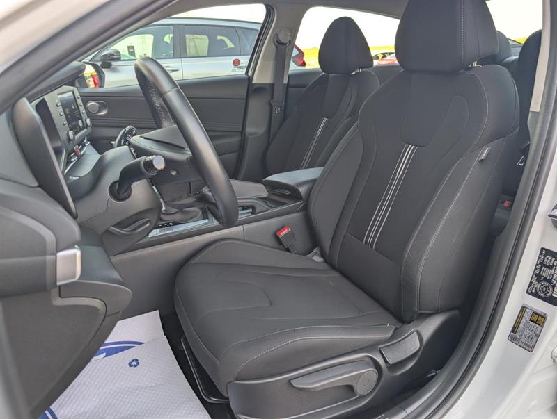 hyundai Elantra 2025 - 16