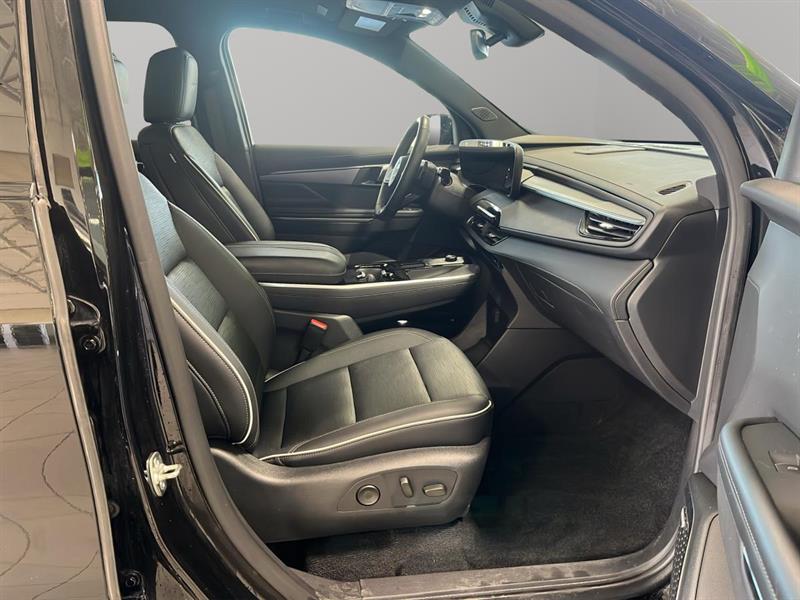 buick Enclave 2025 - 13