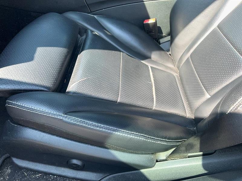 mercedes-benz C 300 2017 - 28