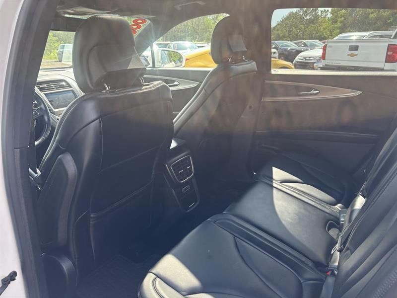 lincoln MKX 2016 - 30