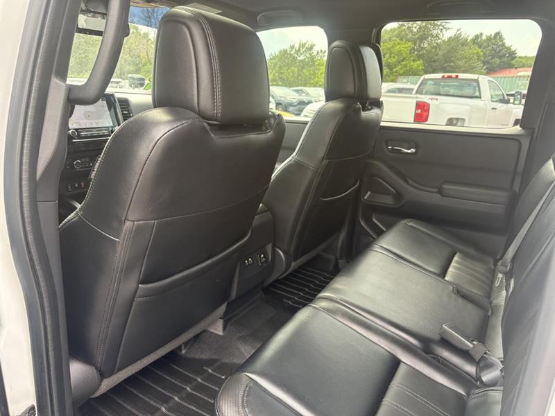 nissan Frontier 2022 - 37