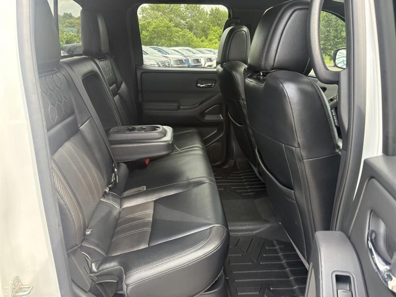nissan Frontier 2022 - 40