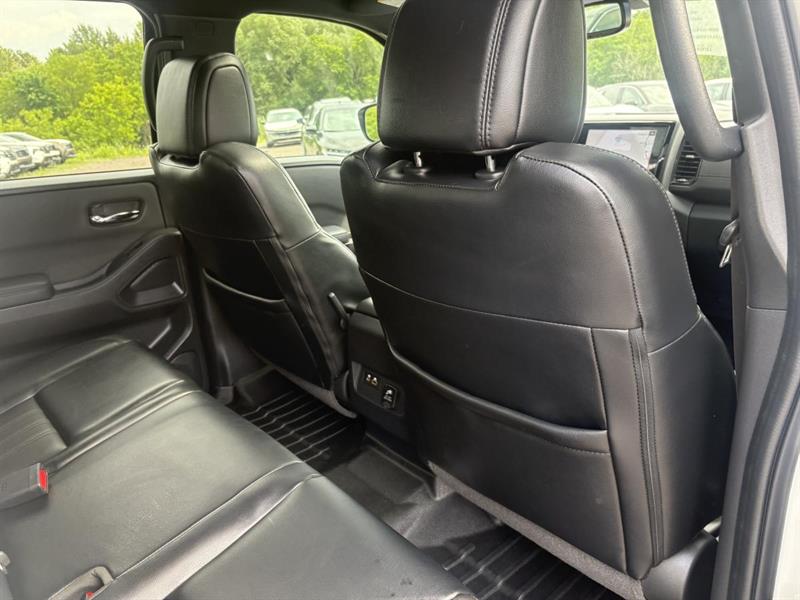 nissan Frontier 2022 - 41