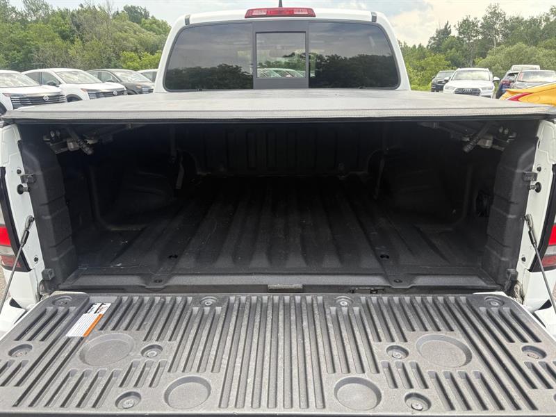 nissan Frontier 2022 - 48