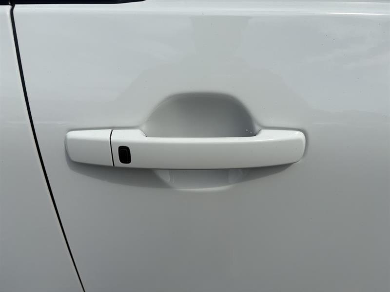 nissan Frontier 2022 - 51