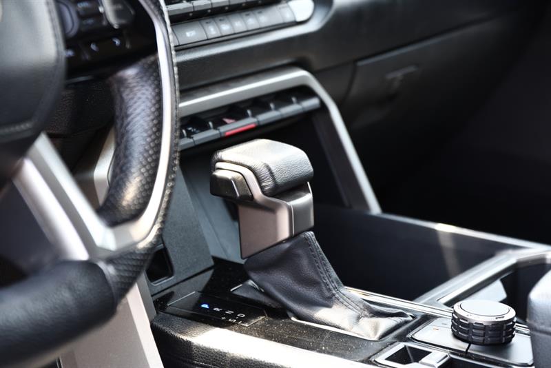 toyota Tundra 2023 - 11