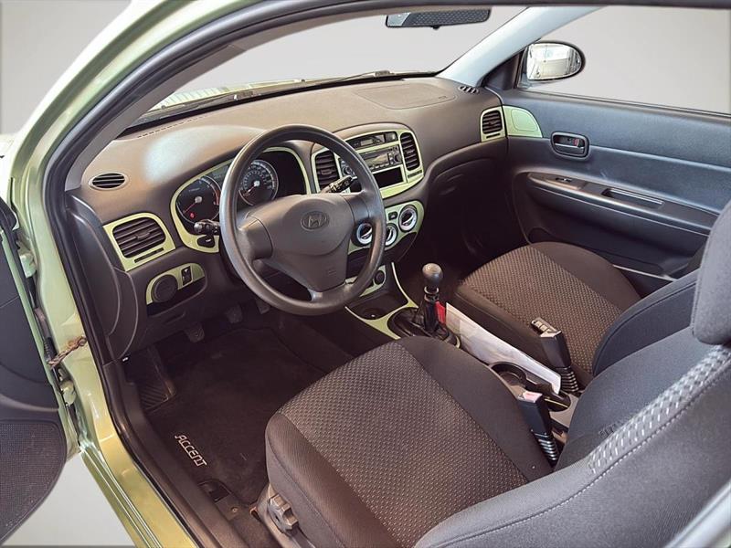 hyundai Accent 2009 - 4