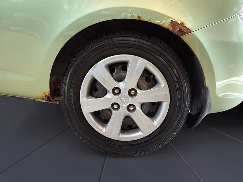 hyundai Accent 2009 - 21