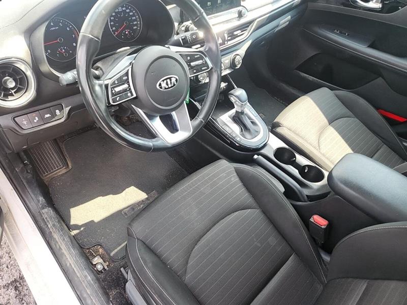 kia Forte 2021 - 7
