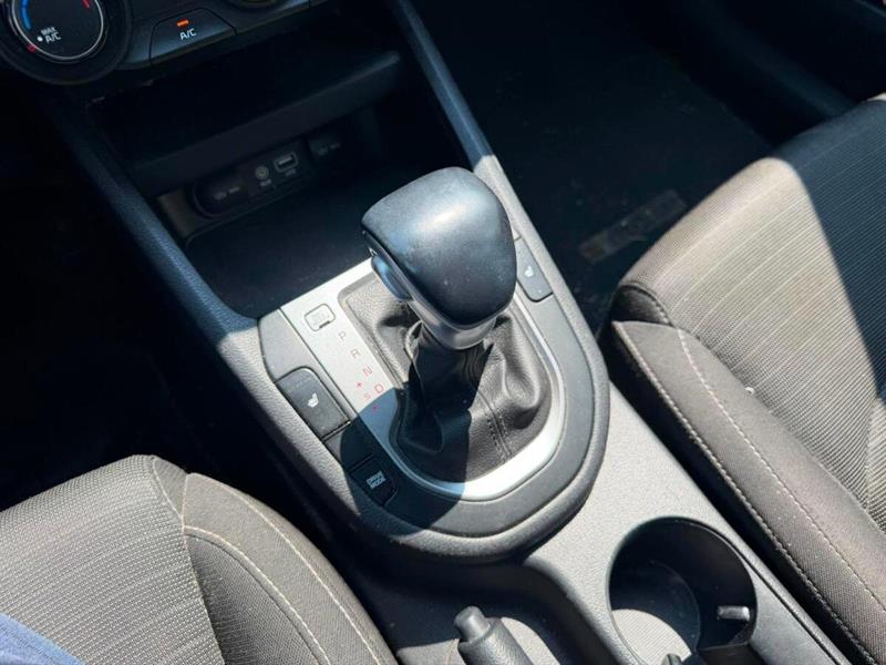 kia Forte 2021 - 16