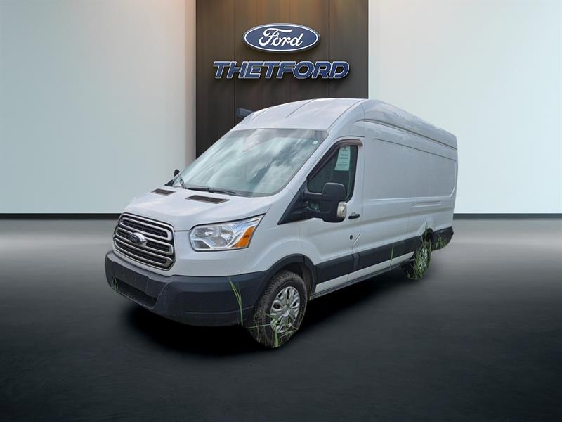 ford Transit fourgon utilitaire 2015
