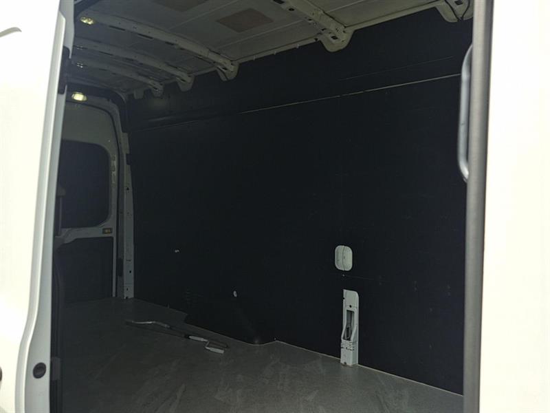 ford Transit fourgon utilitaire 2015 - 15