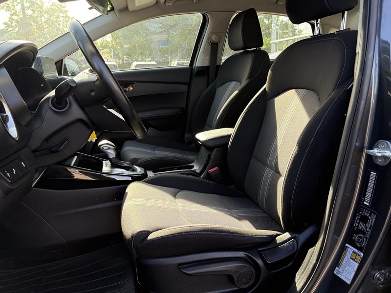 kia Forte 2023 - 21