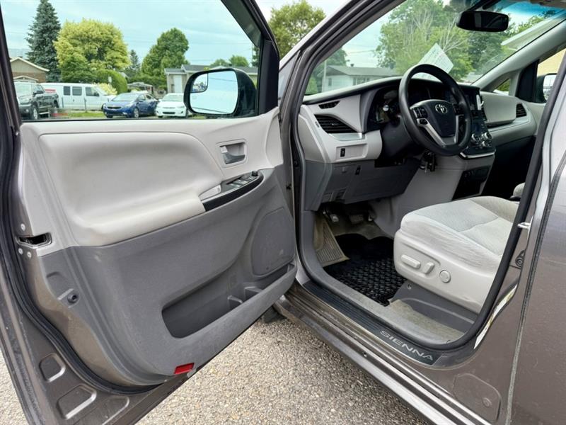 toyota Yaris 2016 - 23
