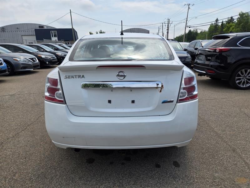 nissan Sentra 2011 - 6