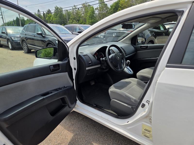 nissan Sentra 2011 - 9