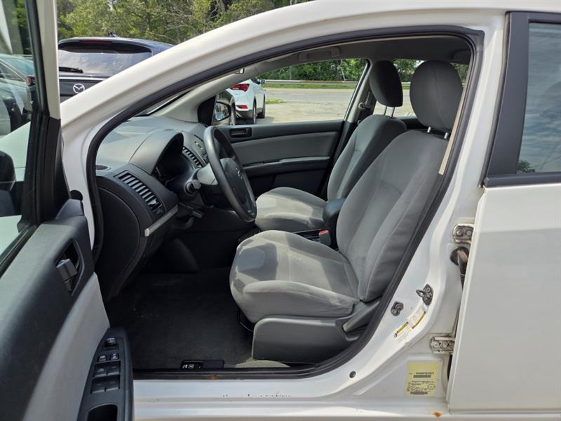 nissan Sentra 2011 - 10