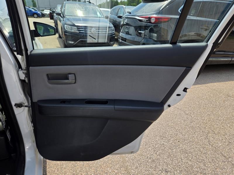 nissan Sentra 2011 - 18