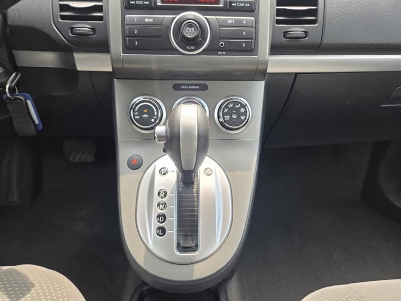 nissan Sentra 2011 - 23