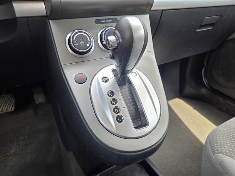 nissan Sentra 2011 - 27