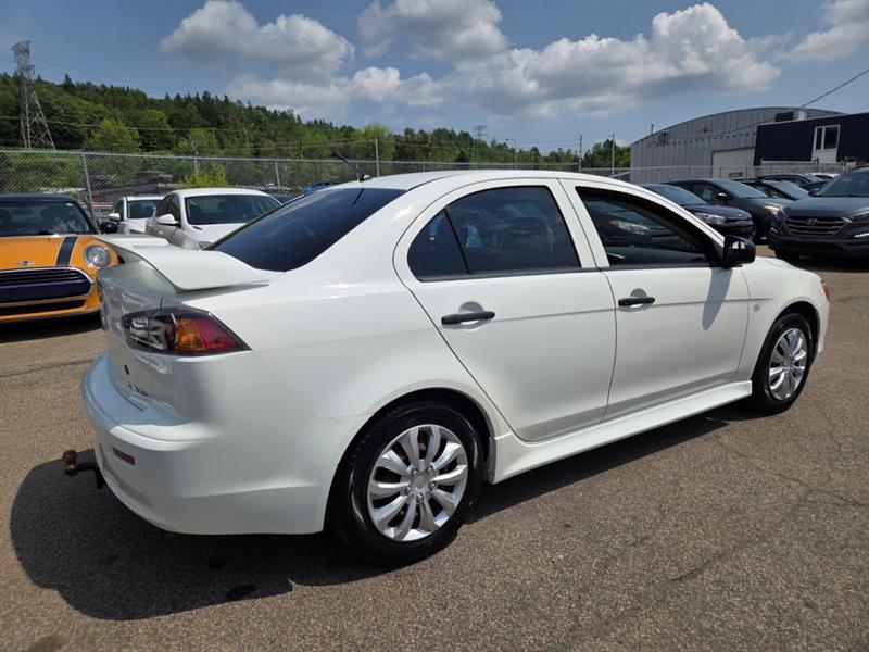 mitsubishi Lancer 2015 - 6