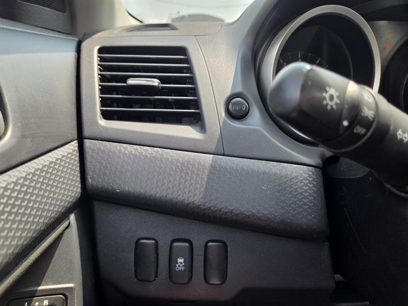 mitsubishi Lancer 2015 - 26