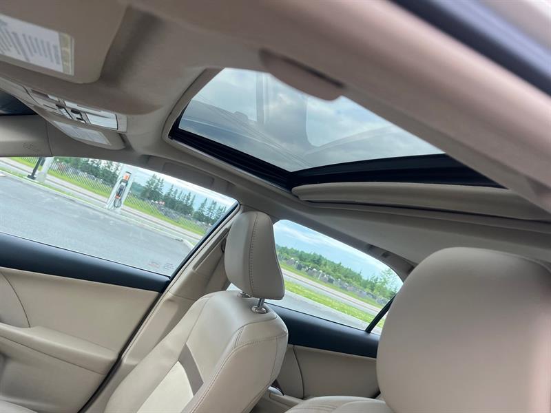 toyota Camry 2012 - 4