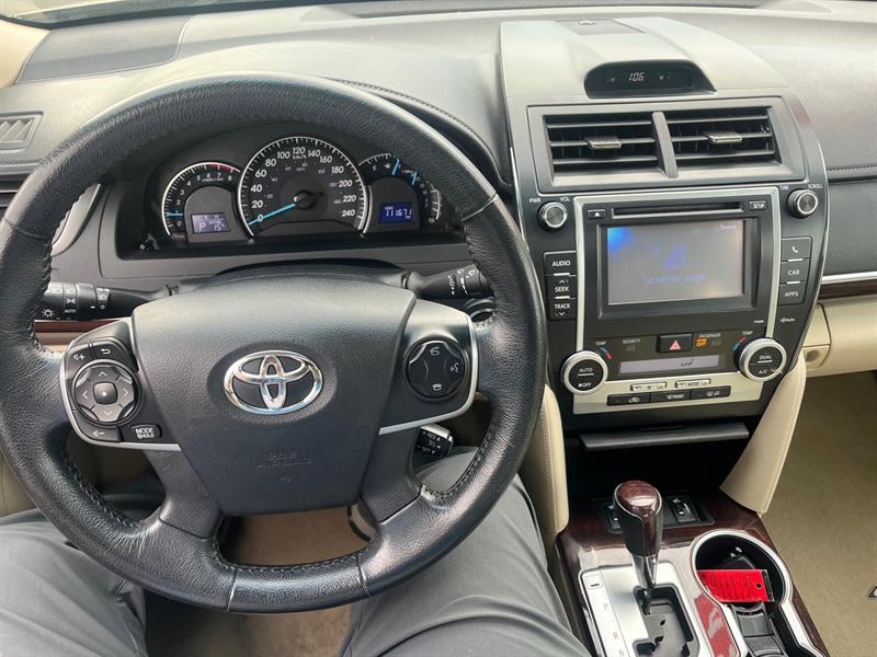 toyota Camry 2012 - 6