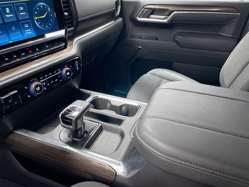 chevrolet Silverado 1500 2025 - 19