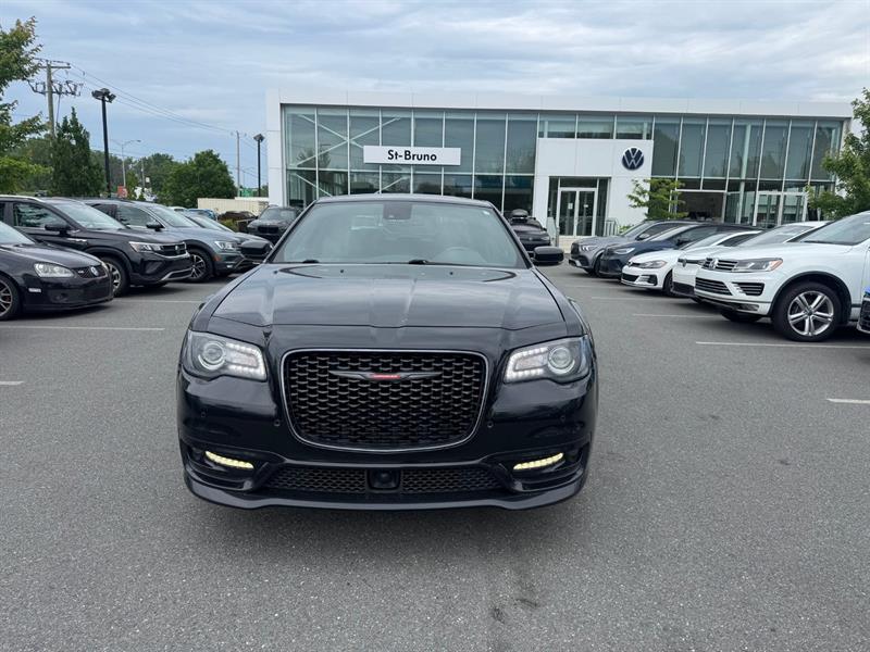 chrysler 300 2022 - 3