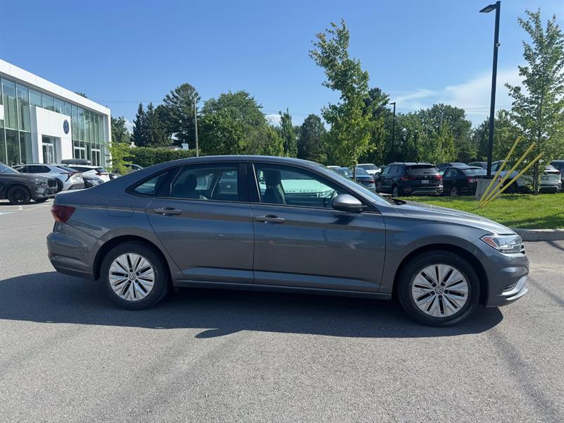 volkswagen Jetta 2019 - 4