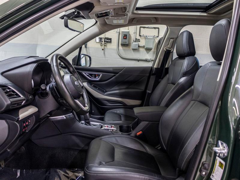 subaru FORESTER LIMITED 2024 - 25