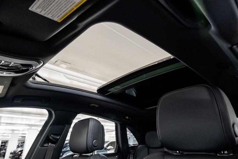 porsche Macan 2024 - 25