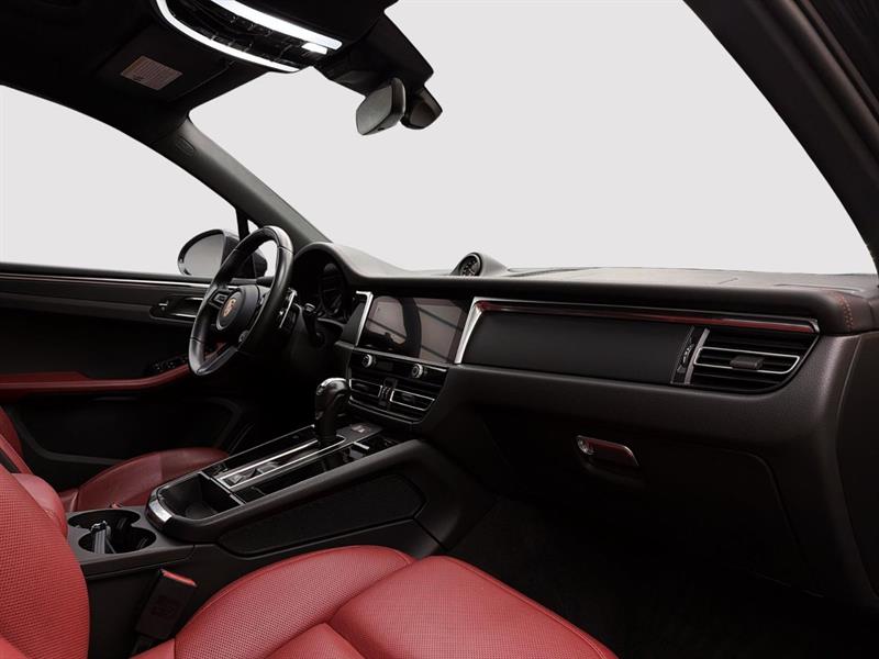 porsche Macan 2023 - 24