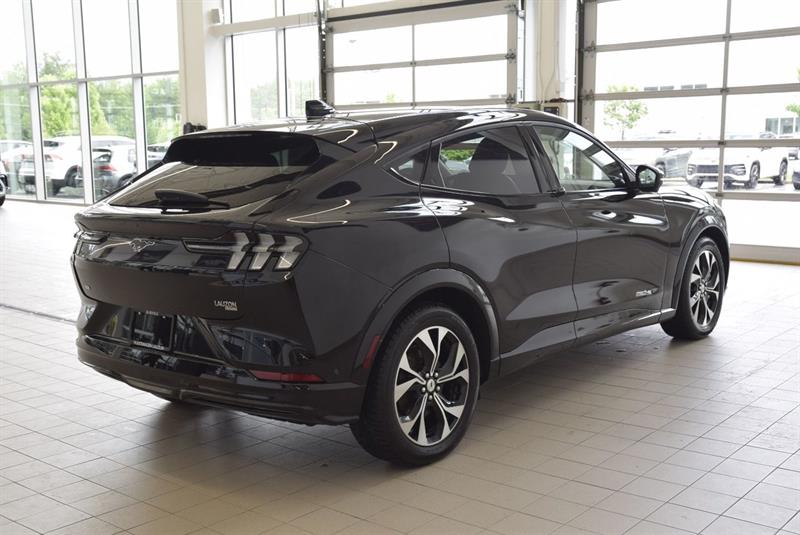 ford Mustang Mach-E 2023 - 13