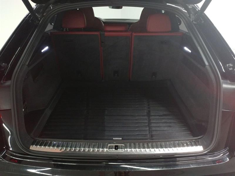 audi SQ8 2022 - 8
