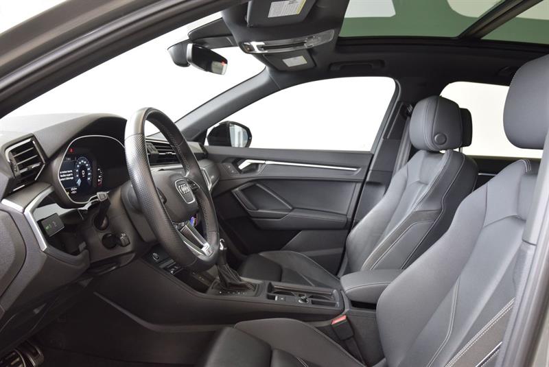 audi Q3 2022 - 21