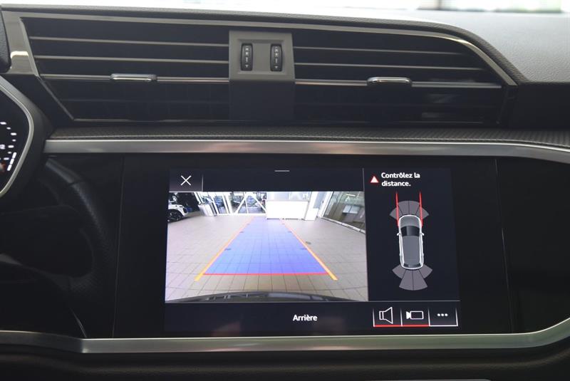audi Q3 2022 - 29