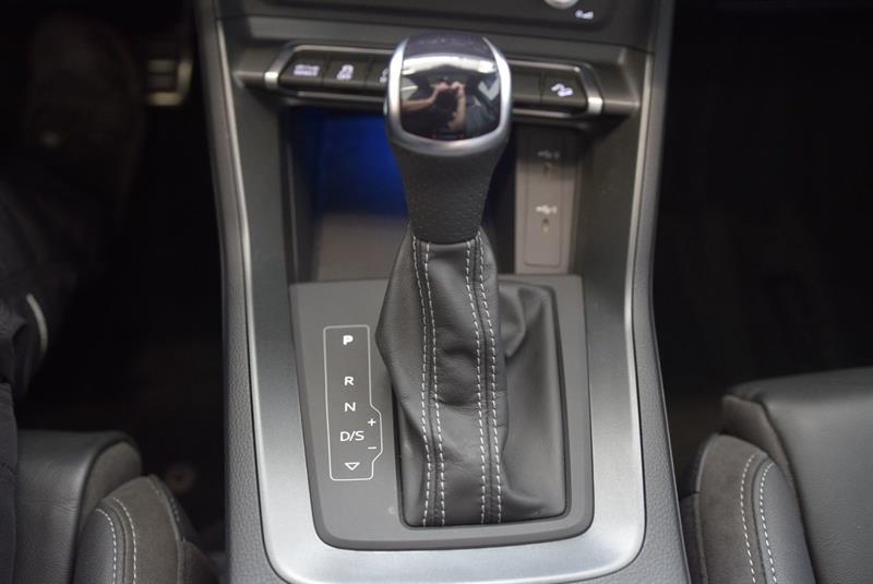 audi Q3 2022 - 32