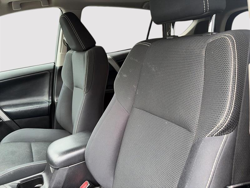 toyota RAV4 2017 - 10
