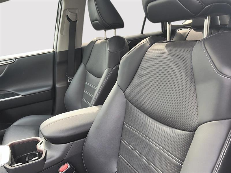 toyota RAV4 2023 - 11