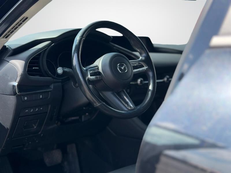 mazda Mazda3 2020 - 10