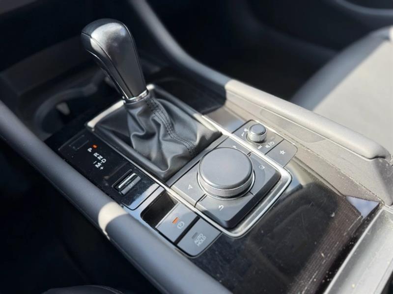 mazda Mazda3 2020 - 19