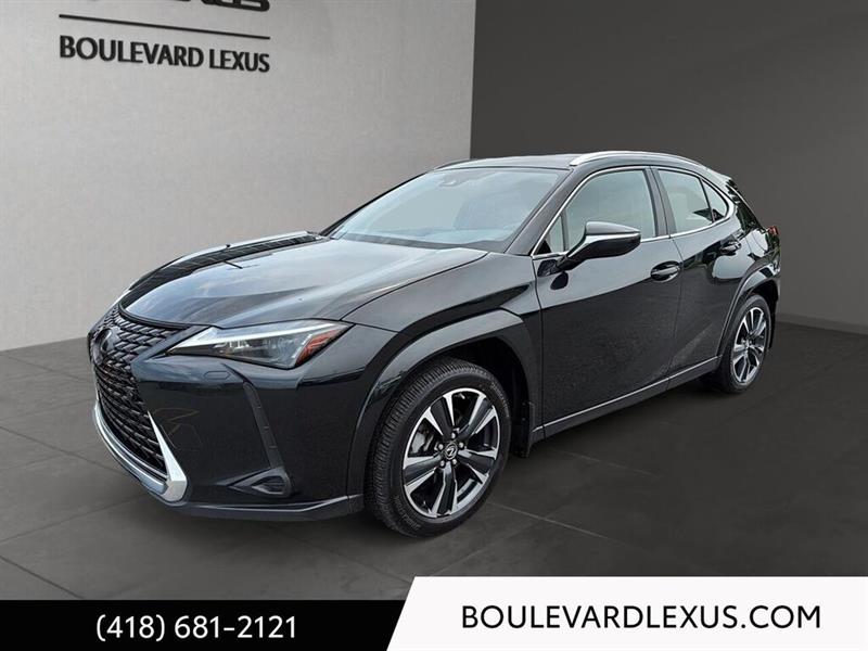 lexus UX 2024