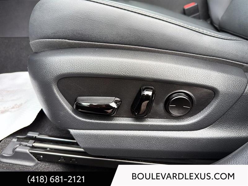 lexus UX 2024 - 10