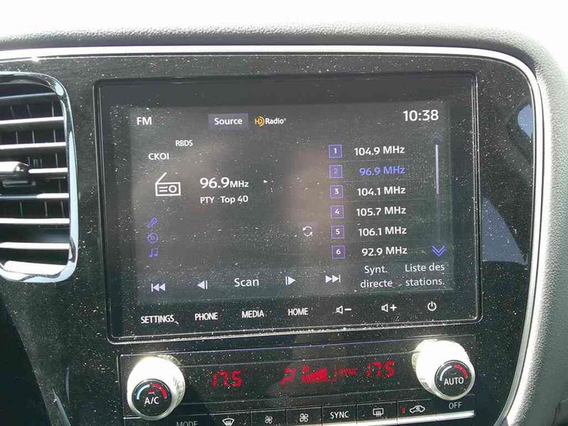 mitsubishi Outlander 2020 - 16