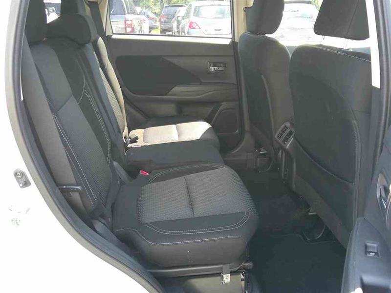 mitsubishi Outlander 2020 - 25