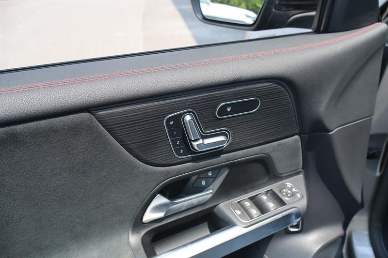 mercedes-benz EQB 2024 - 11