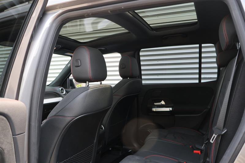 mercedes-benz EQB 2024 - 12